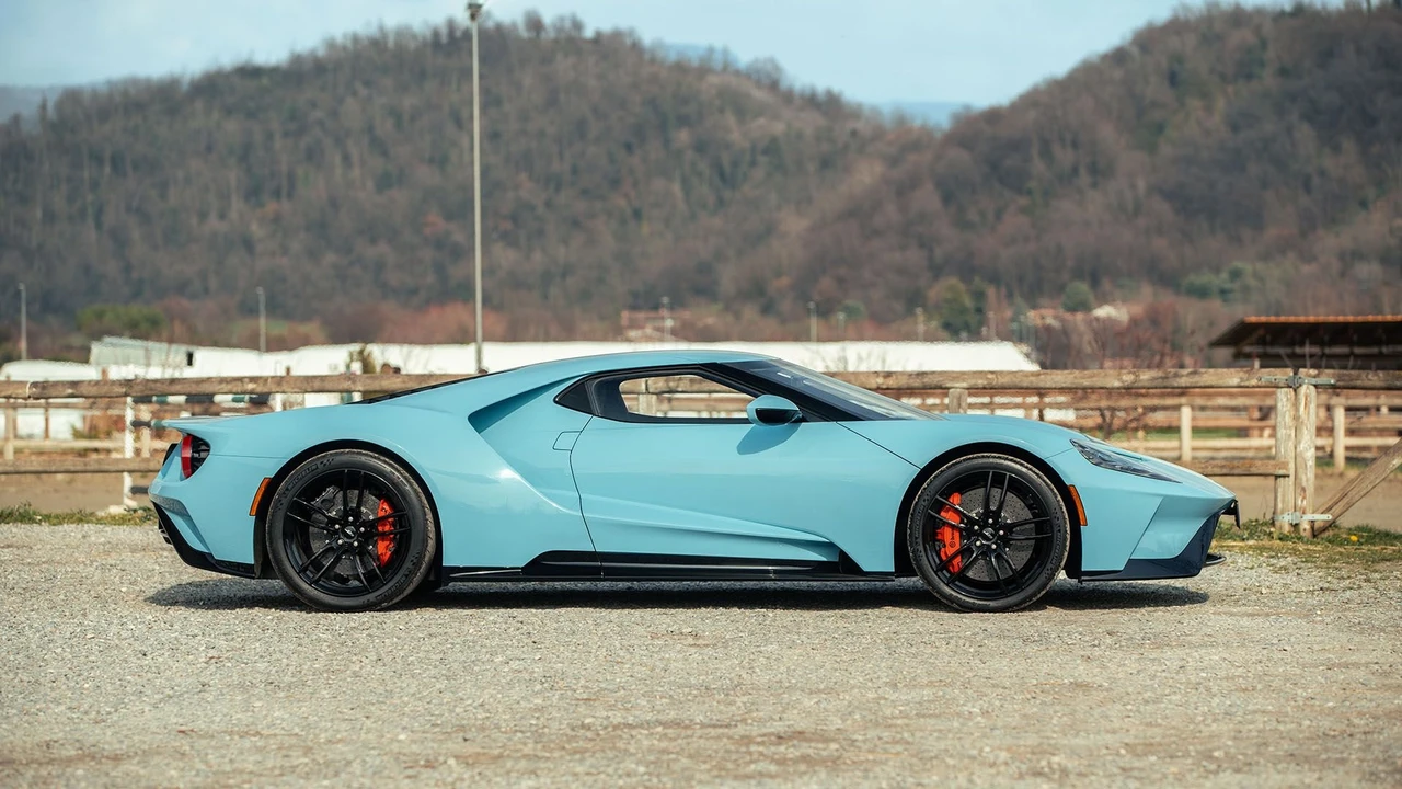 2023 Ford GT 2nd Gen - Image 5 of 31