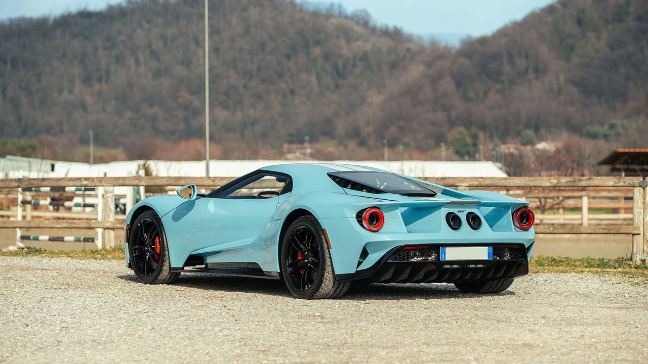 2023 Ford GT 2nd Gen - Image 3 of 31