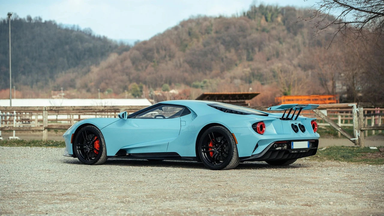 2023 Ford GT 2nd Gen - Image 14 of 31