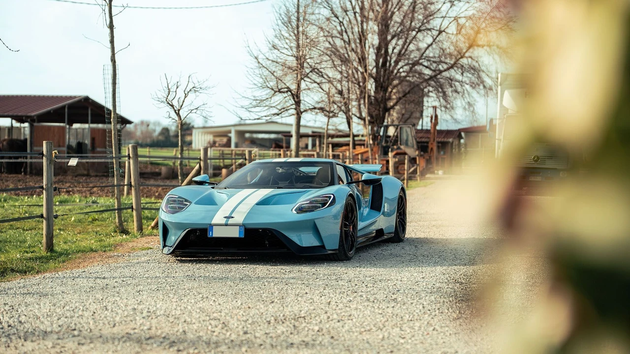 2023 Ford GT 2nd Gen - Image 9 of 31