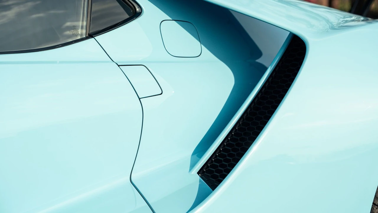 2023 Ford GT 2nd Gen - Image 26 of 31