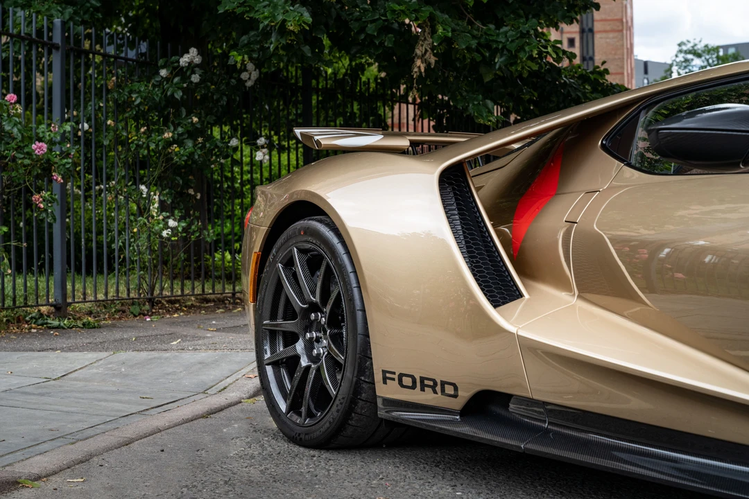 2023 Ford GT 2nd Gen - Image 14 of 31