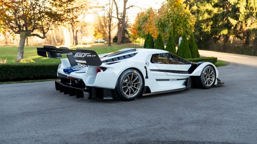 2023 Ford GT 2nd Gen - Image 19 of 31