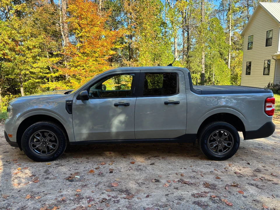 2023 Ford Maverick - Image 2 of 21