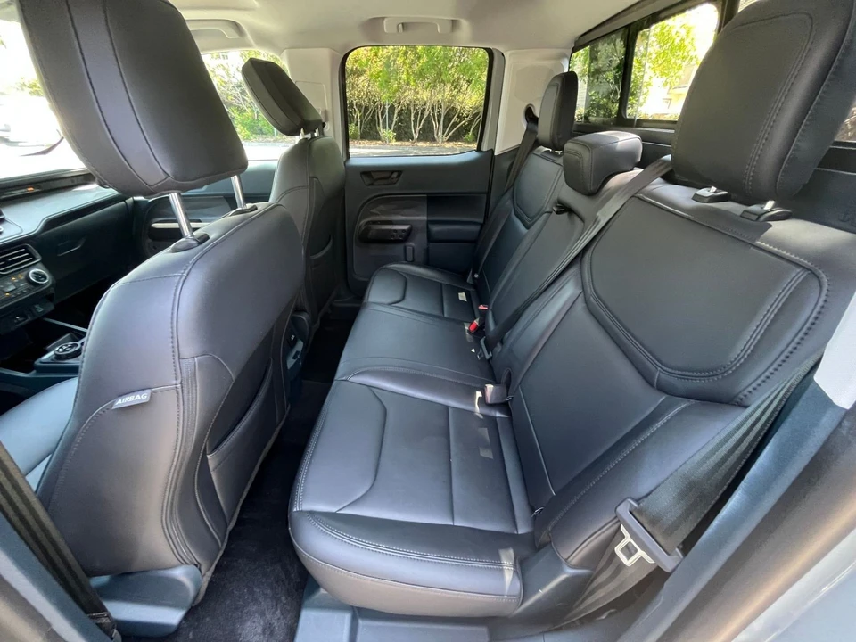 2023 Ford Maverick - Image 21 of 31