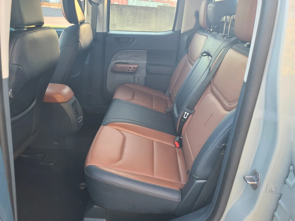2023 Ford Maverick - Image 11 of 24