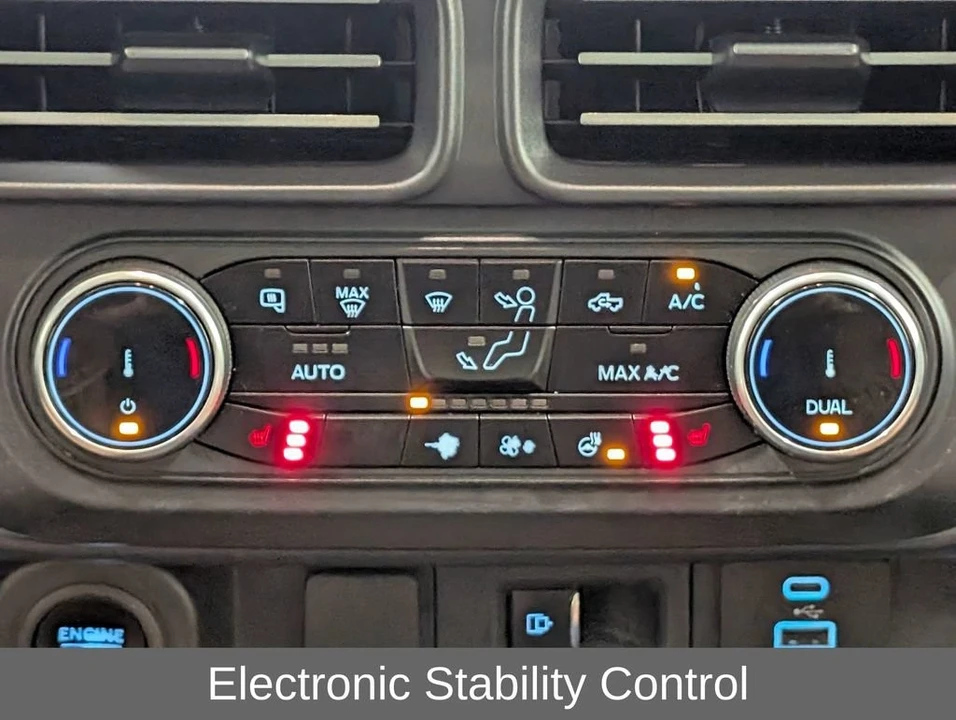 2023 Ford Maverick - Image 7 of 31