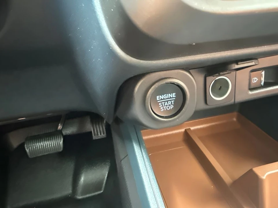 2023 Ford Maverick - Image 11 of 22