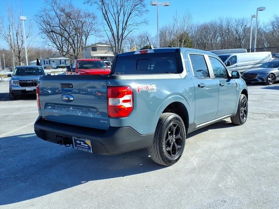 2023 Ford Maverick - Image 7 of 12