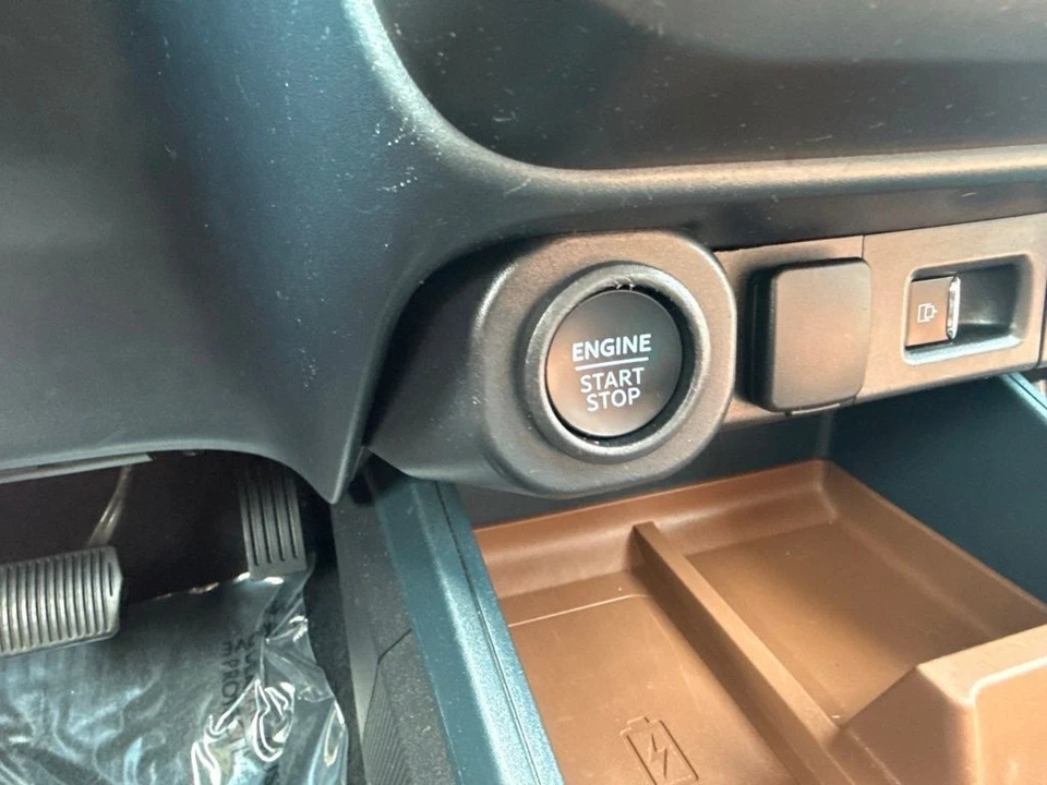 2023 Ford Maverick - Image 12 of 25