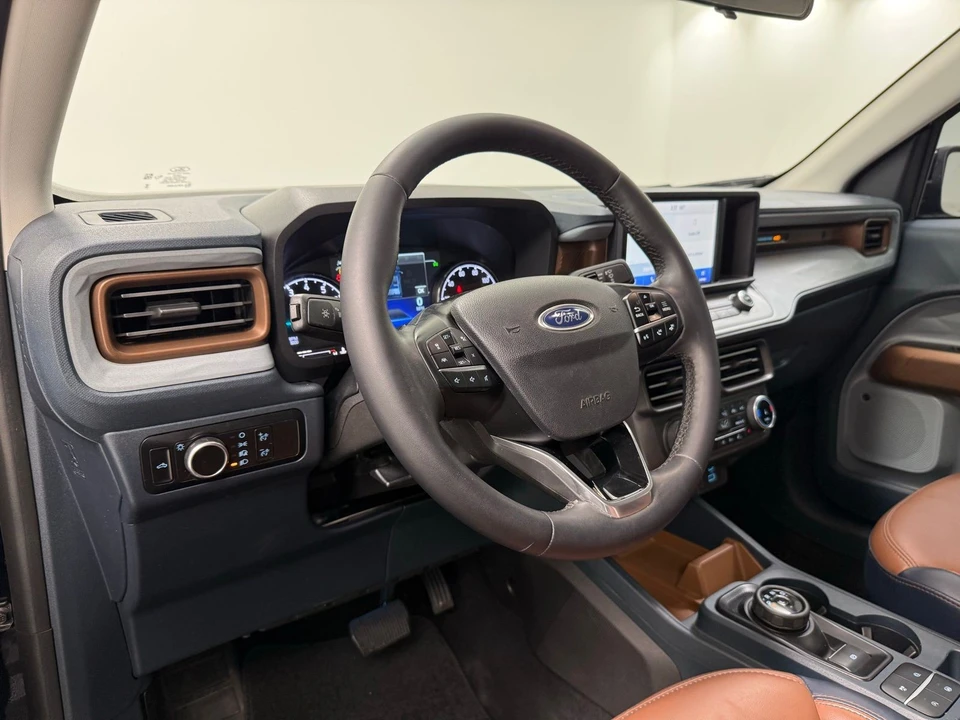 2023 Ford Maverick - Image 15 of 30