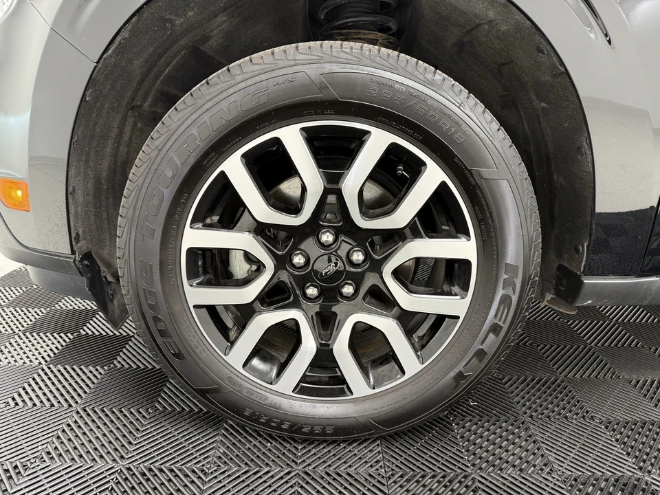 2023 Ford Maverick - Image 9 of 12