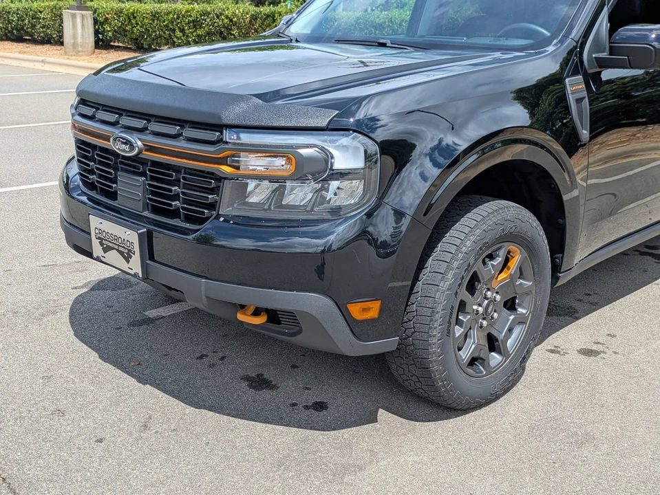 2023 Ford Maverick - Image 10 of 31