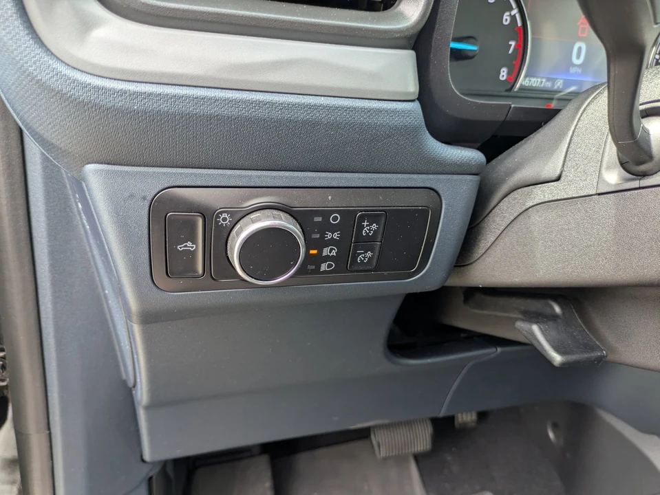 2023 Ford Maverick - Image 18 of 31