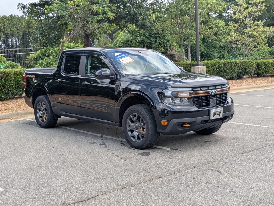 2023 Ford Maverick - Image 2 of 31
