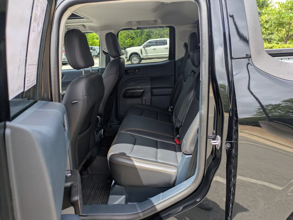 2023 Ford Maverick - Image 29 of 31