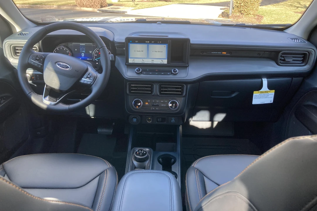 2023 Ford Maverick - Image 7 of 9