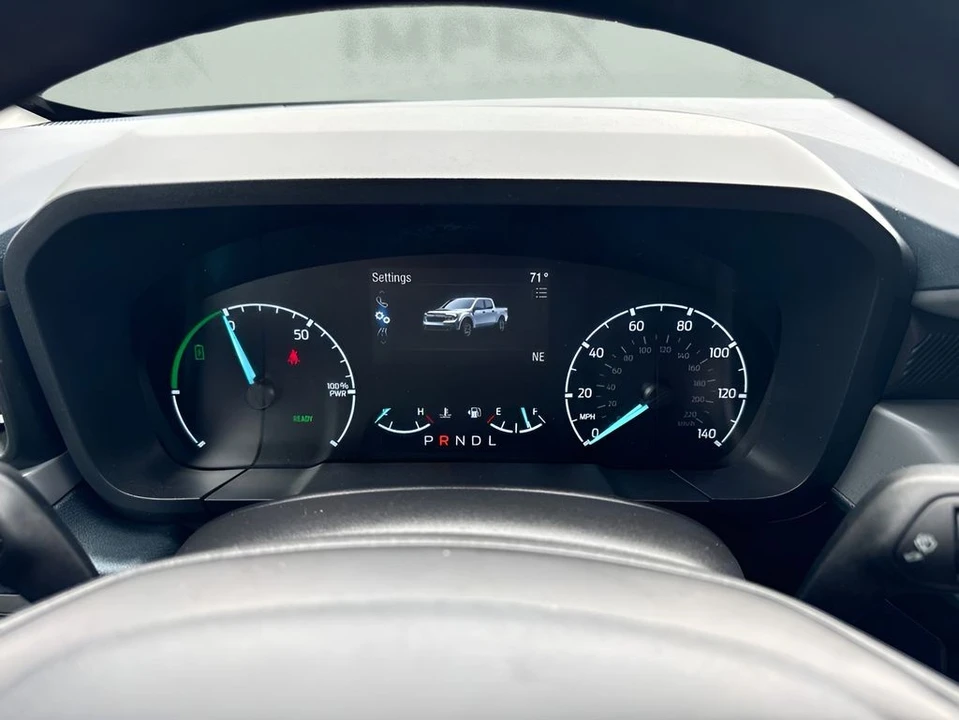 2023 Ford Maverick - Image 19 of 31