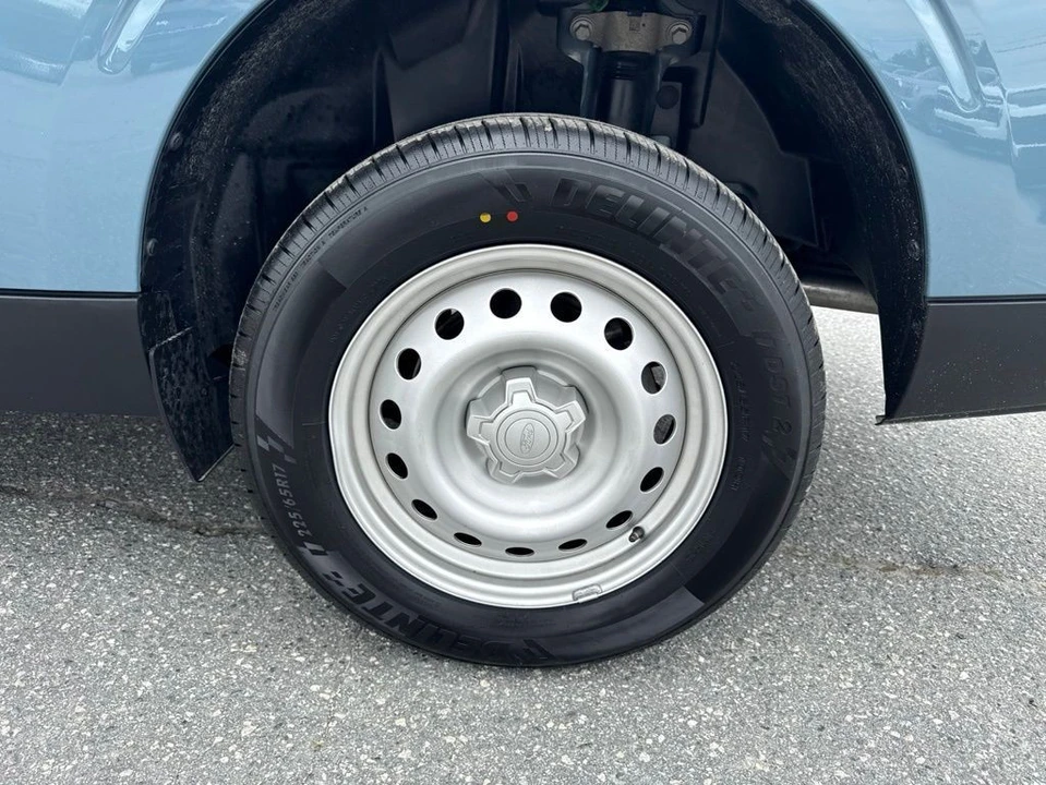 2023 Ford Maverick - Image 26 of 31
