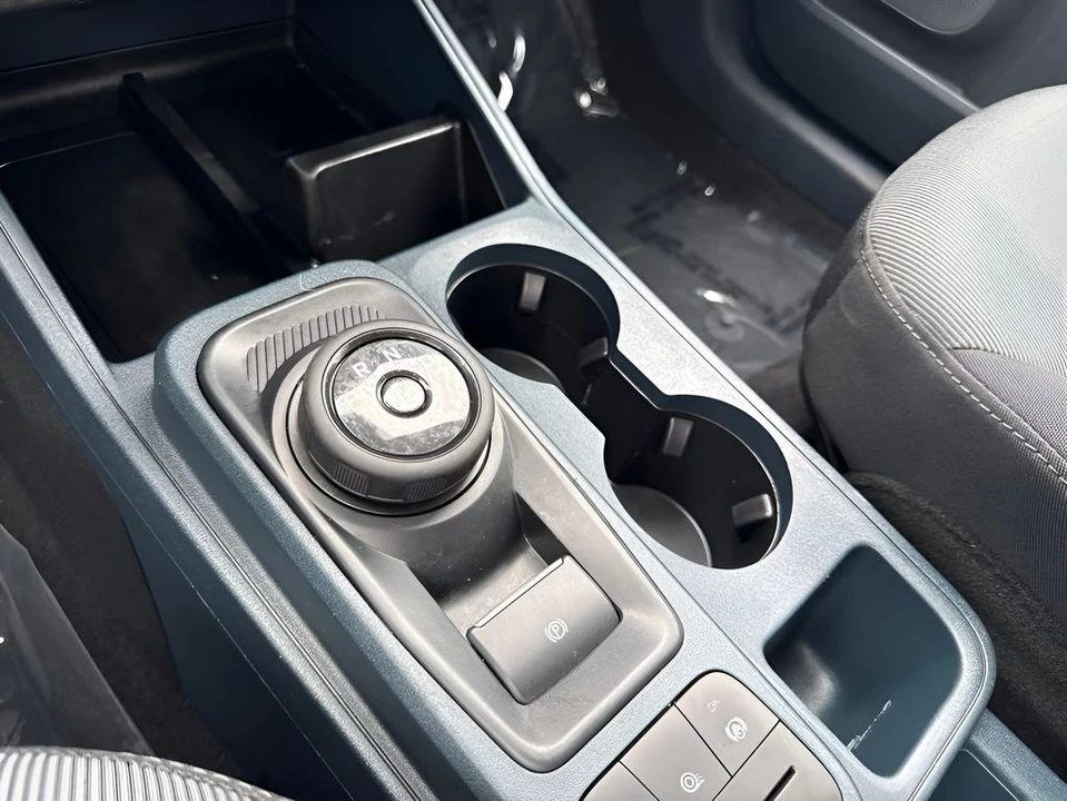 2023 Ford Maverick - Image 15 of 31