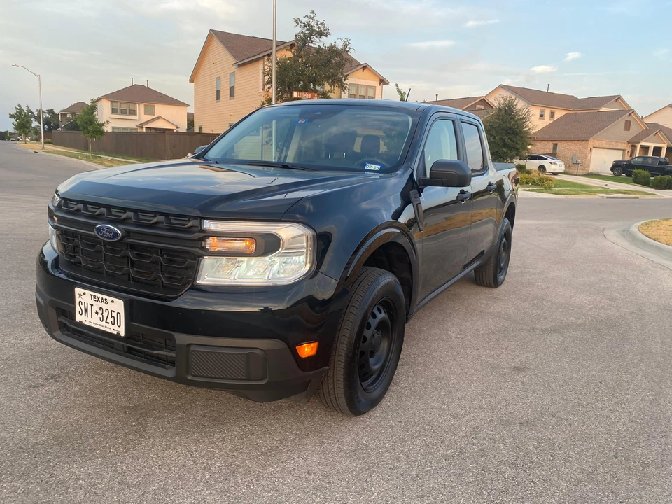 2023 Ford Maverick - Image 12 of 31