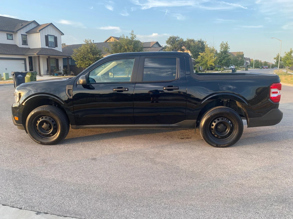 2023 Ford Maverick - Image 26 of 31
