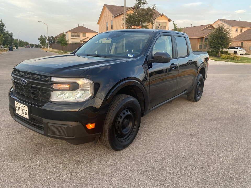2023 Ford Maverick - Image 18 of 31