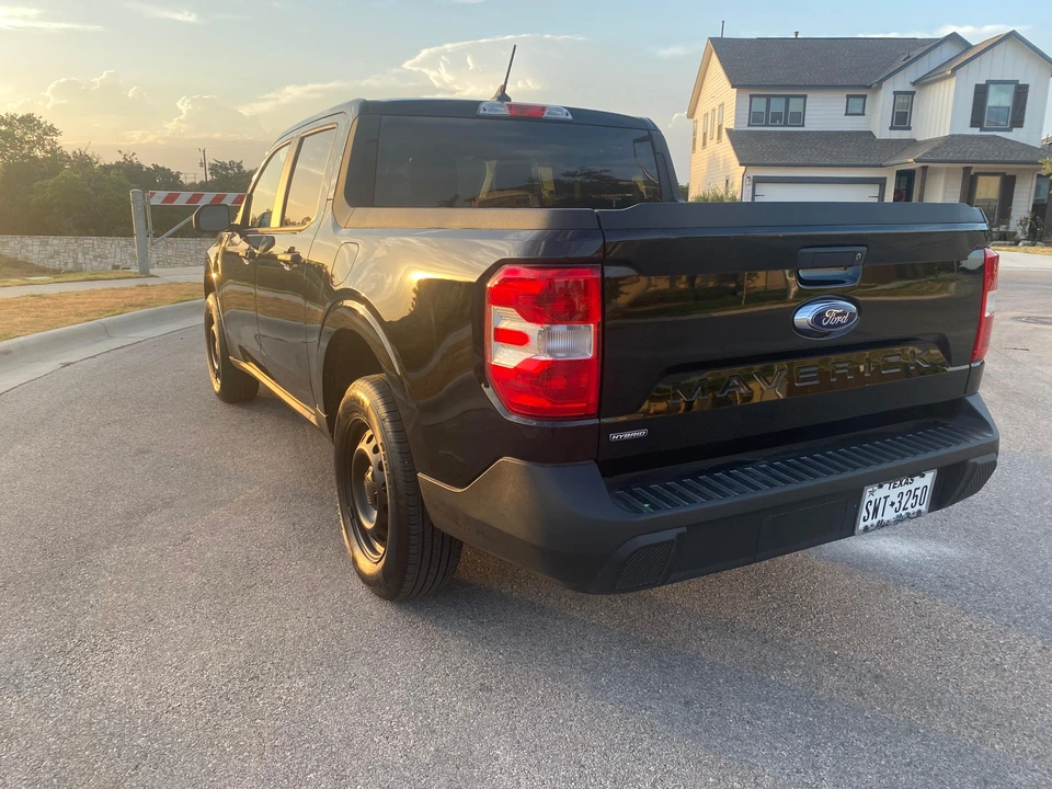 2023 Ford Maverick - Image 29 of 31