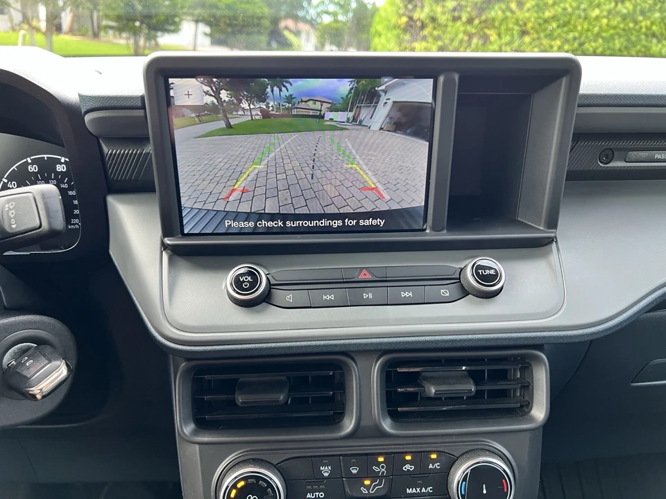 2023 Ford Maverick - Image 14 of 15