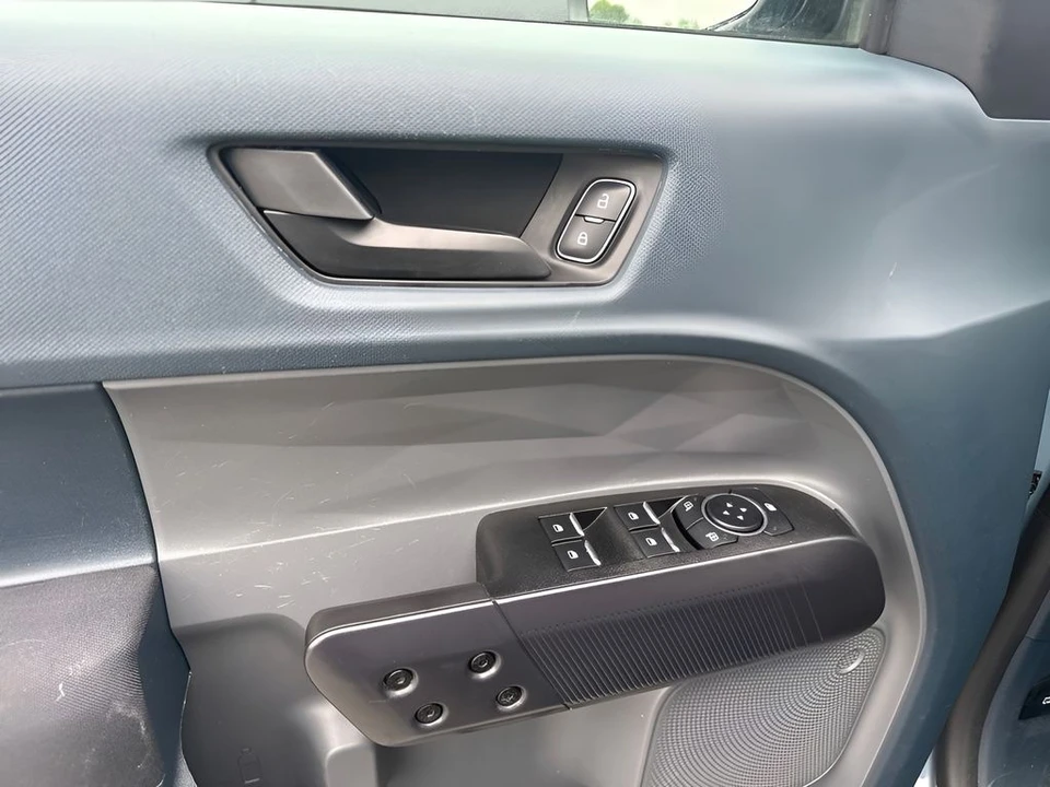2023 Ford Maverick - Image 22 of 31