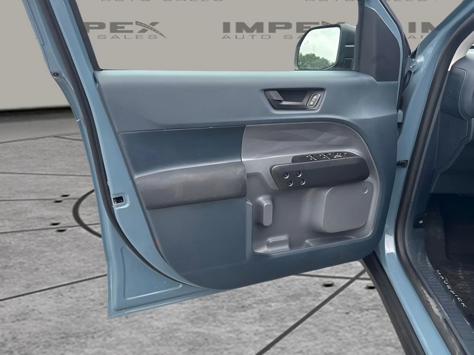 2023 Ford Maverick - Image 21 of 31