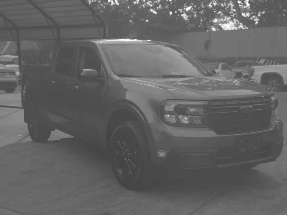 2023 Ford Maverick - Image 2 of 2