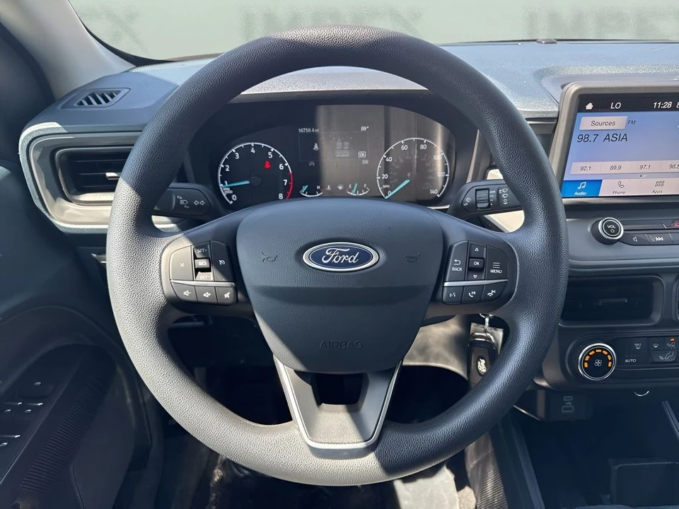 2023 Ford Maverick - Image 13 of 31