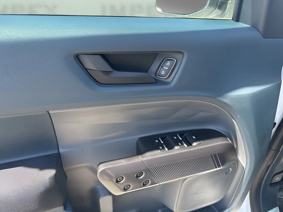 2023 Ford Maverick - Image 23 of 31