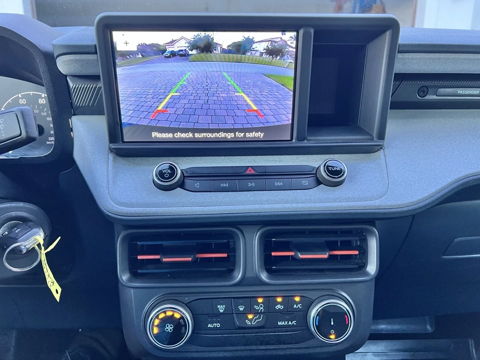 2023 Ford Maverick - Image 15 of 17