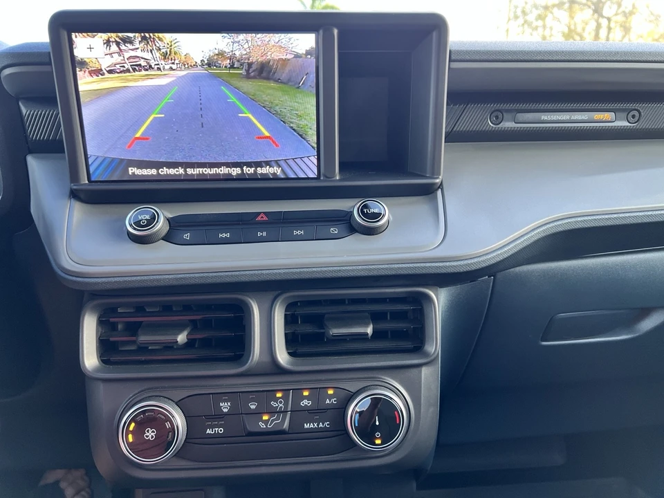 2023 Ford Maverick - Image 16 of 17