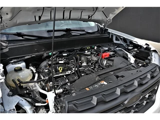 2023 Ford Maverick - Image 16 of 17