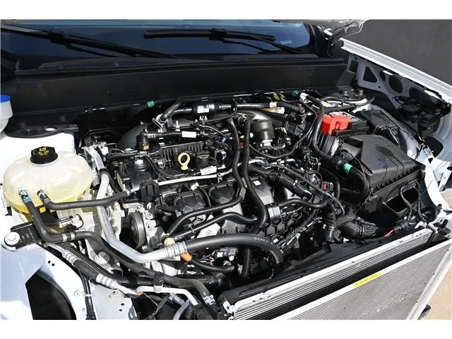 2023 Ford Maverick - Image 16 of 17