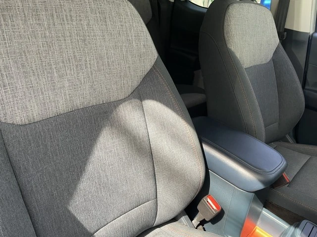 2023 Ford Maverick - Image 24 of 31