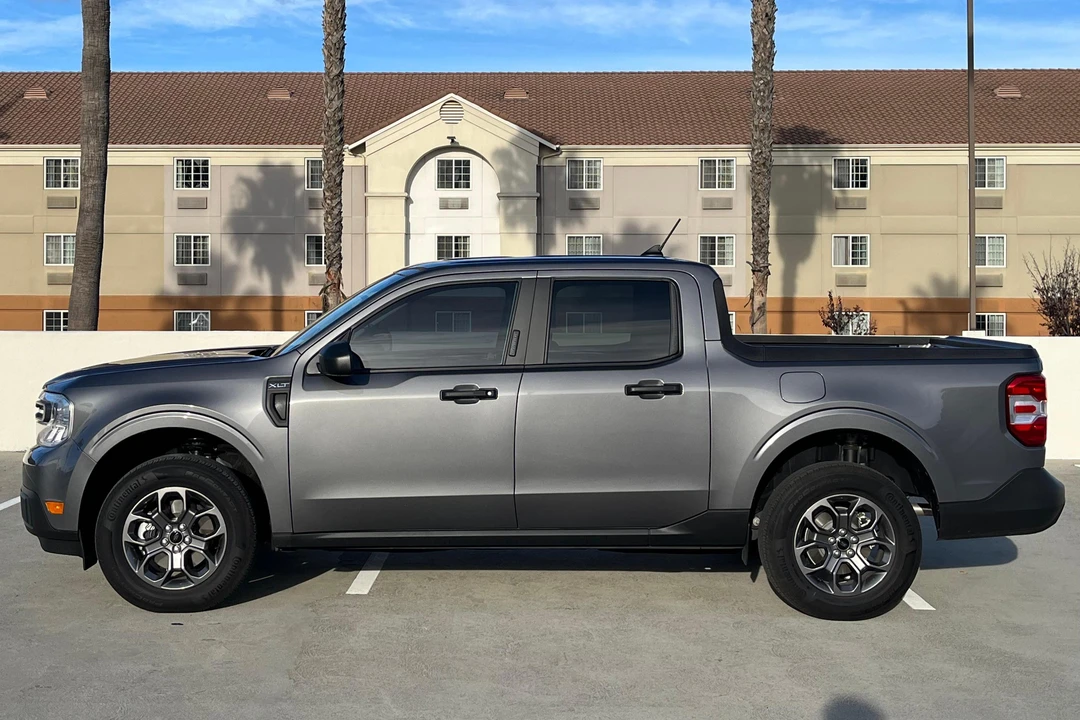 2023 Ford Maverick - Image 3 of 31