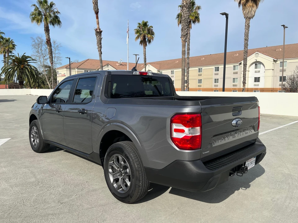 2023 Ford Maverick - Image 13 of 31