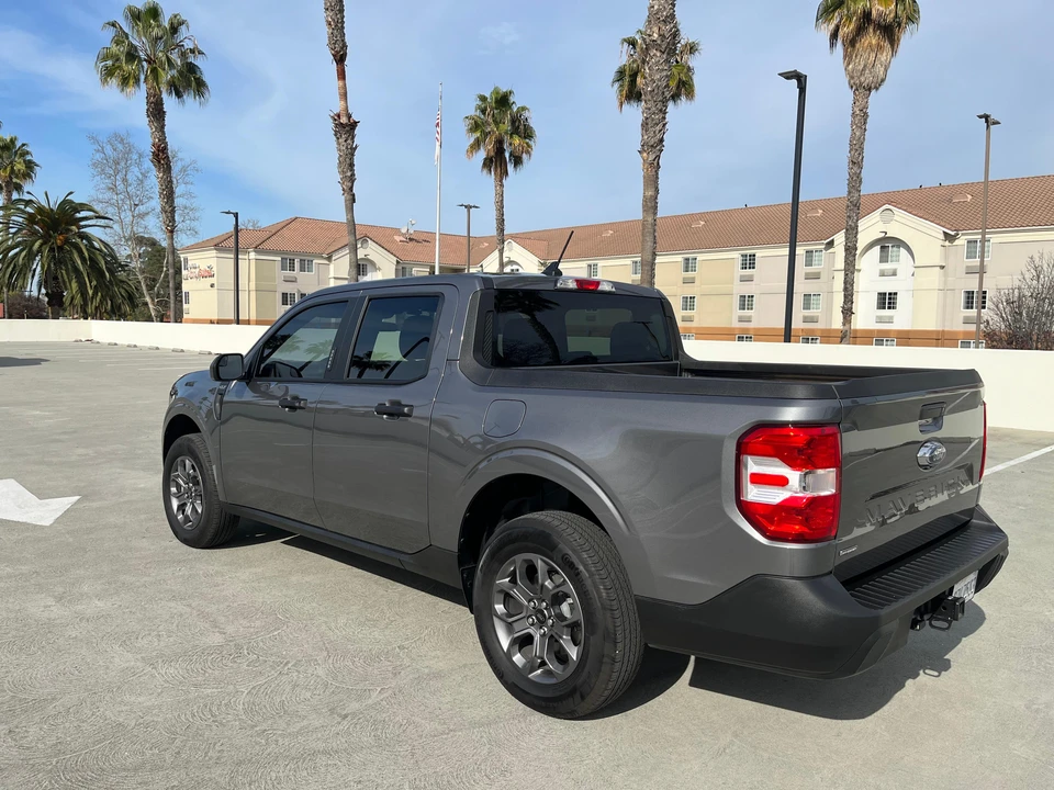 2023 Ford Maverick - Image 11 of 31
