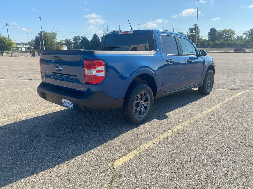 2023 Ford Maverick - Image 27 of 31