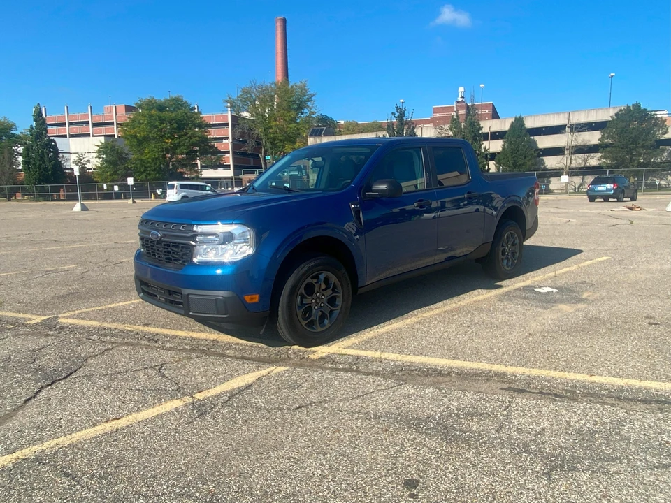 2023 Ford Maverick - Image 10 of 31
