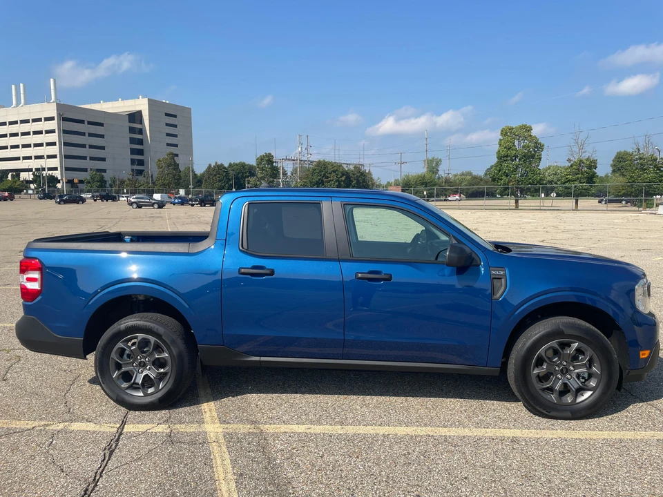 2023 Ford Maverick - Image 31 of 31