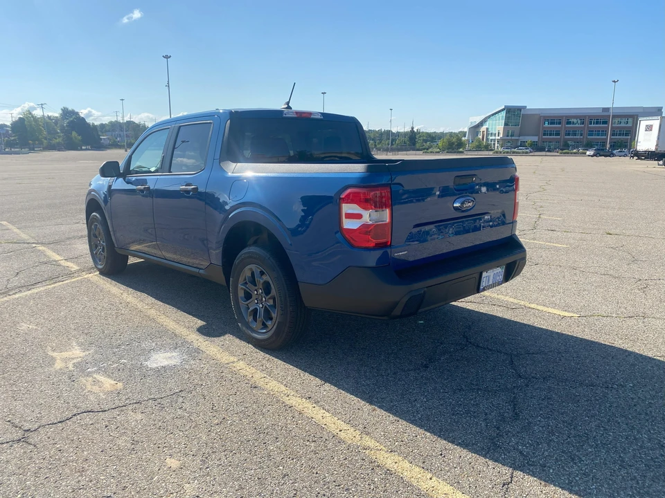 2023 Ford Maverick - Image 19 of 31
