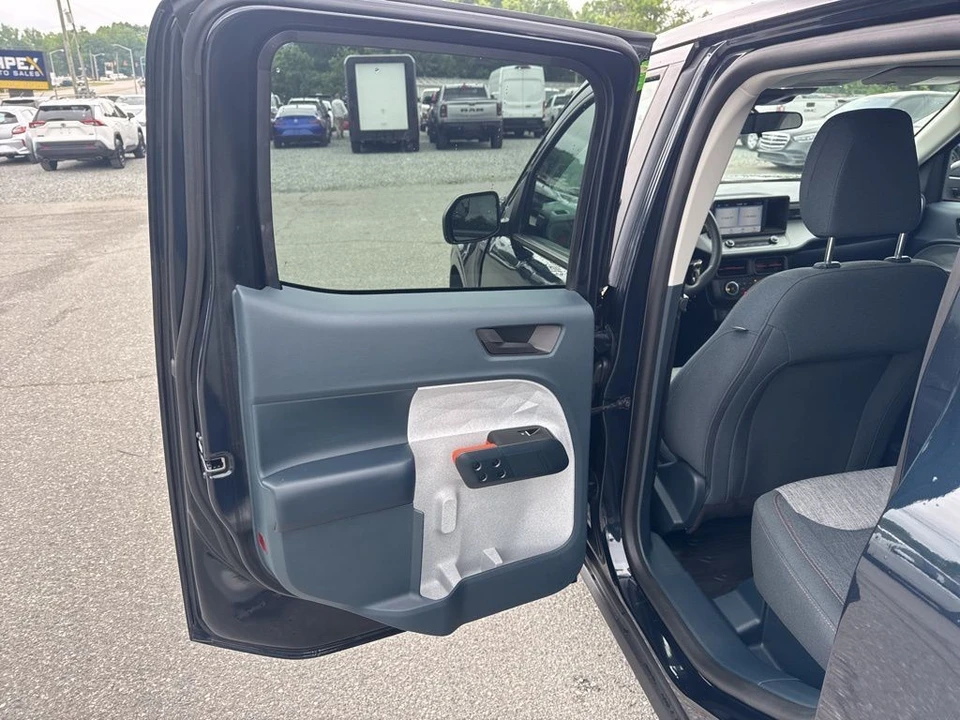 2023 Ford Maverick - Image 23 of 31