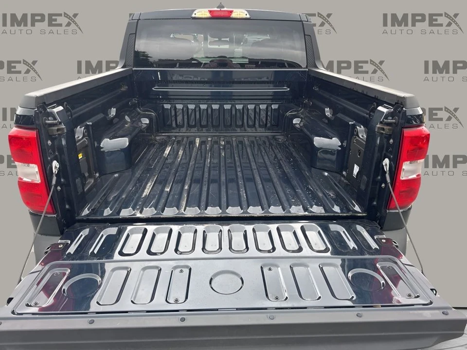 2023 Ford Maverick - Image 24 of 31