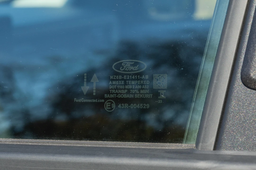 2023 Ford Maverick - Image 17 of 31