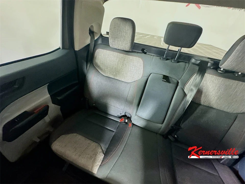 2023 Ford Maverick - Image 12 of 21